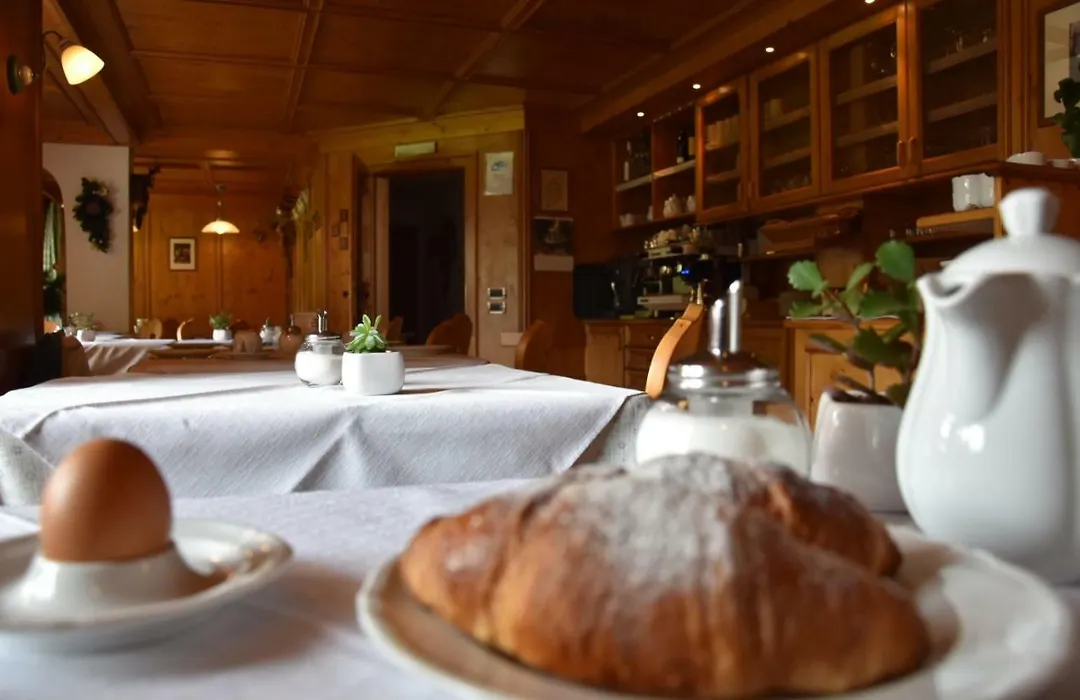Garni Haus Tyrol-1